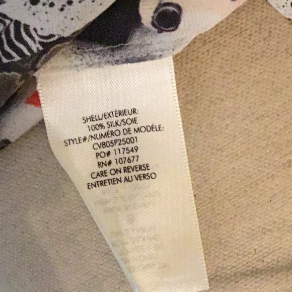 Alice+Olivia xDonald Robertson Willa Crazy printed Silk Blouse - Picture 6 of 7